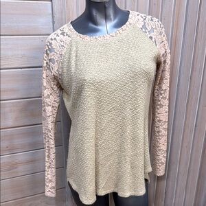 Mystree Cream Lace Blouse Relaxed Fit